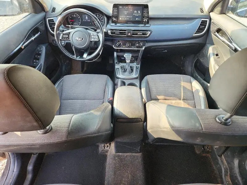 2021 KIA SELTOS S  