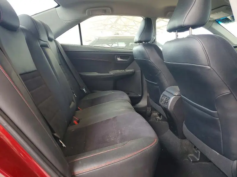 2015 TOYOTA CAMRY XSE  