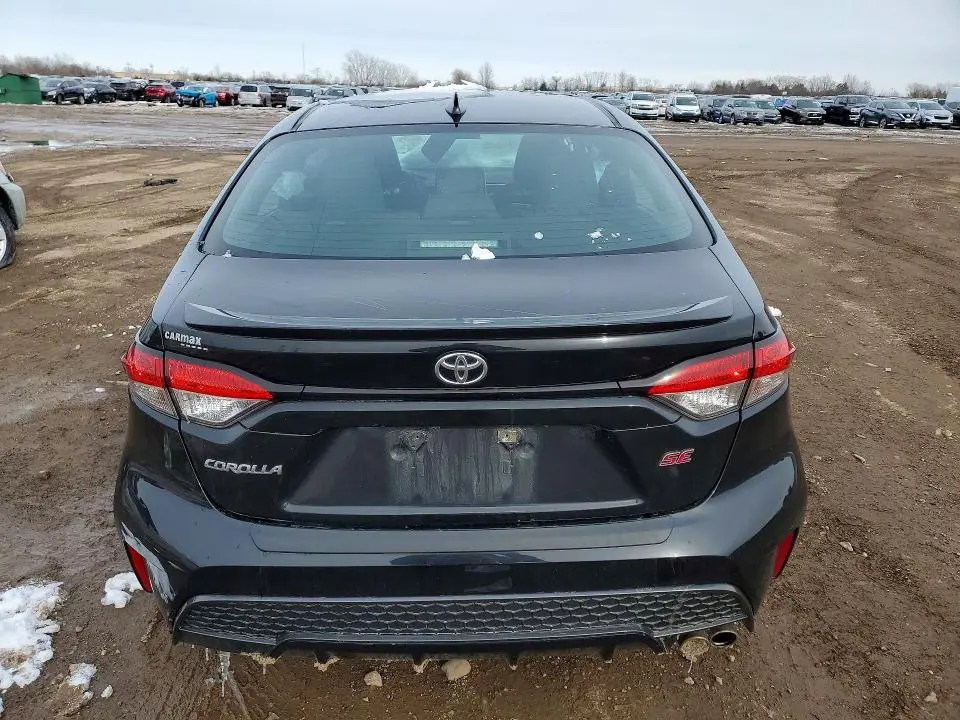 2021 TOYOTA COROLLA SE  