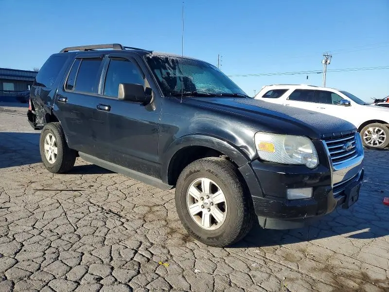 2010 FORD EXPLORER XLT  