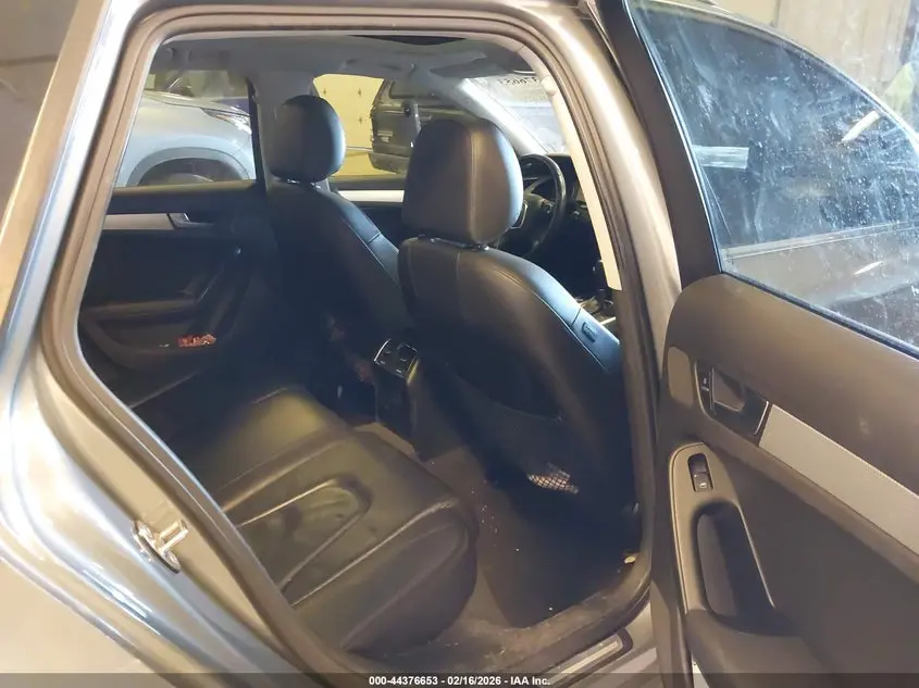 2010 AUDI A4 2.0T PREMIUM