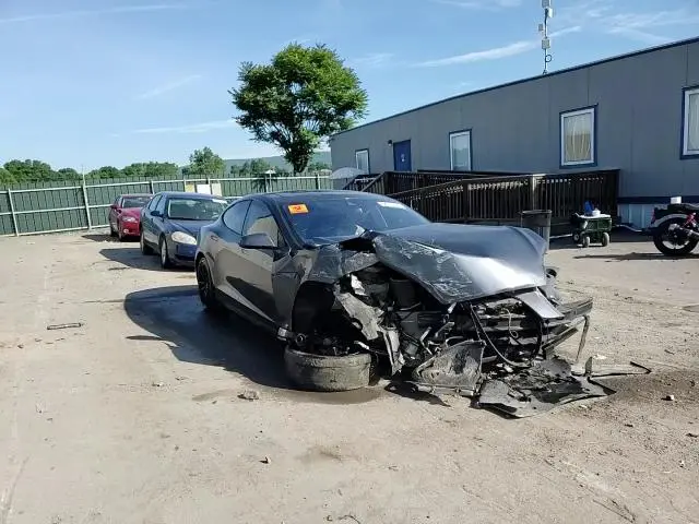 2015 TESLA MODEL S P85D  
