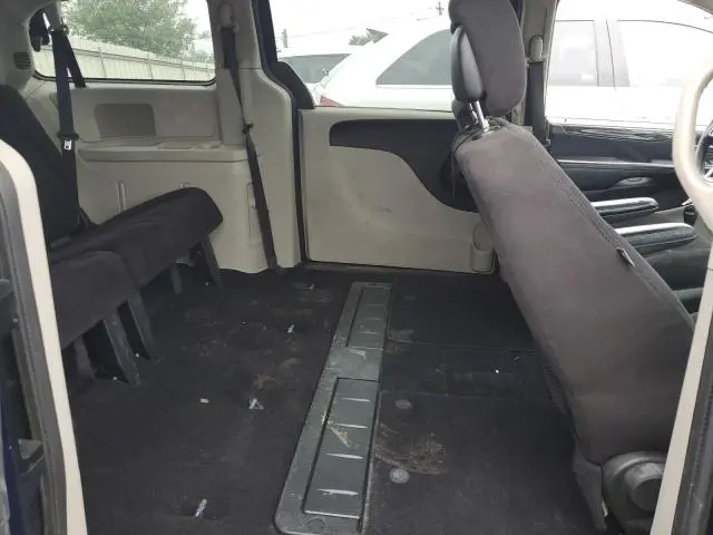 2014 DODGE GRAND CARAVAN SE  