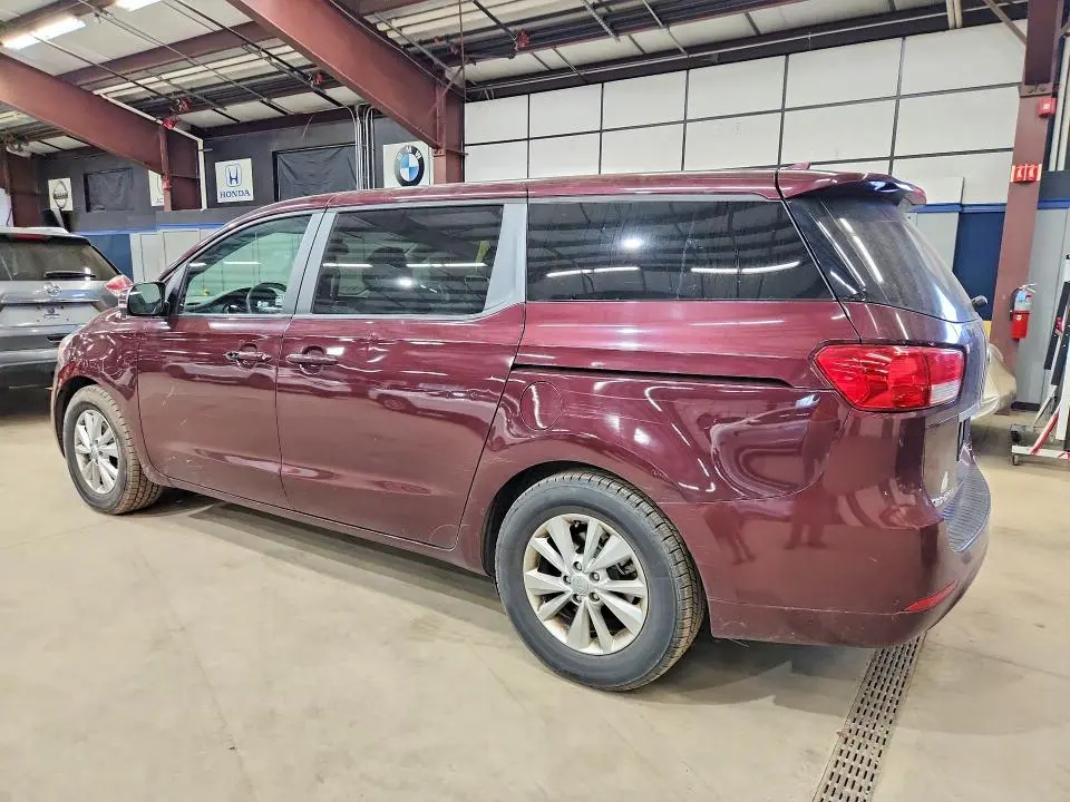 2017 KIA SEDONA LX  