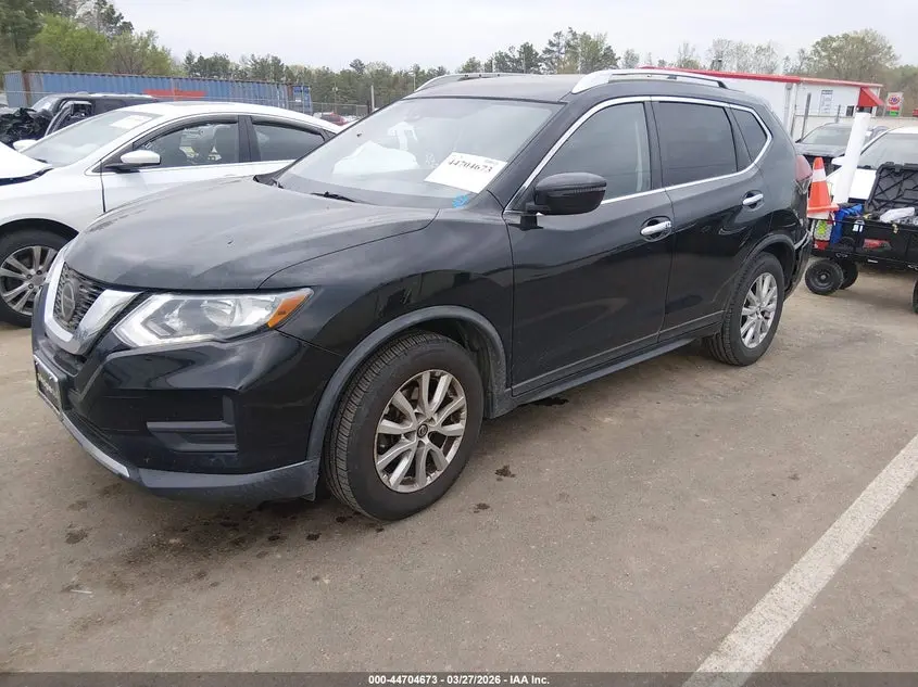 2019 NISSAN ROGUE SV