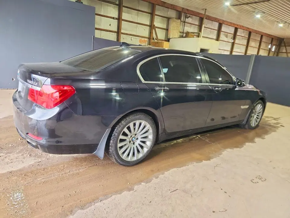 2012 BMW 750 LXI  