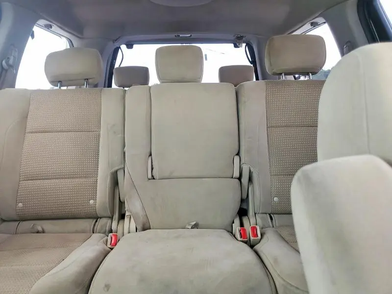 2011 NISSAN ARMADA SV  