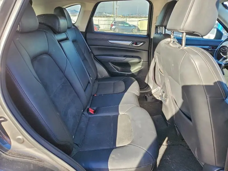 2018 MAZDA CX-5 TOURING  