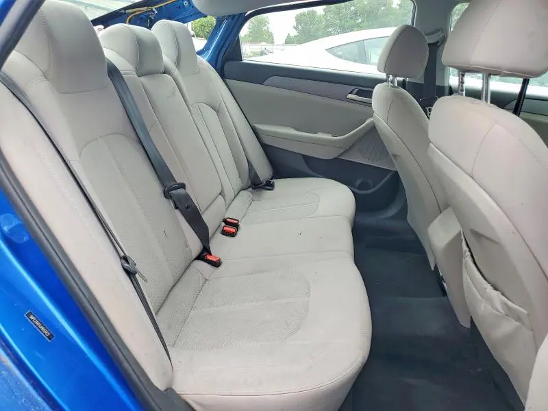 2018 HYUNDAI SONATA SE  