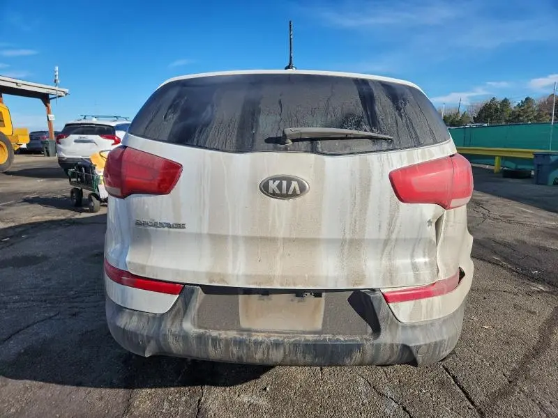 2016 KIA SPORTAGE LX  