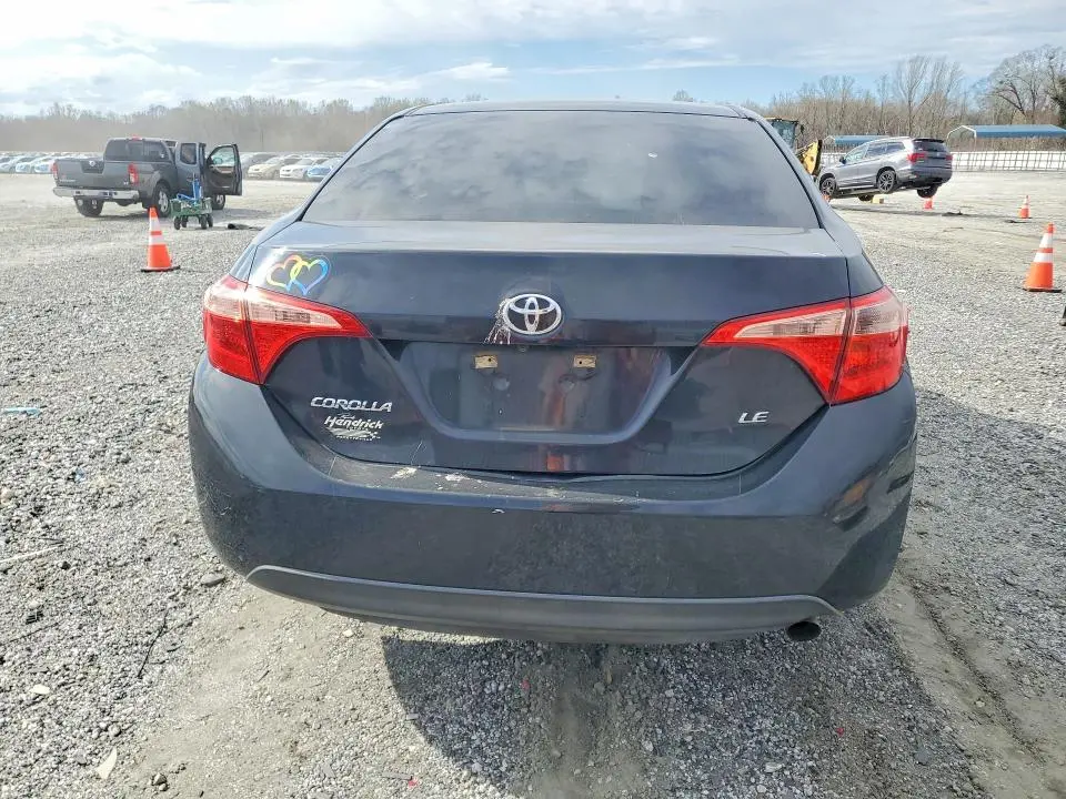 2017 TOYOTA COROLLA LE  