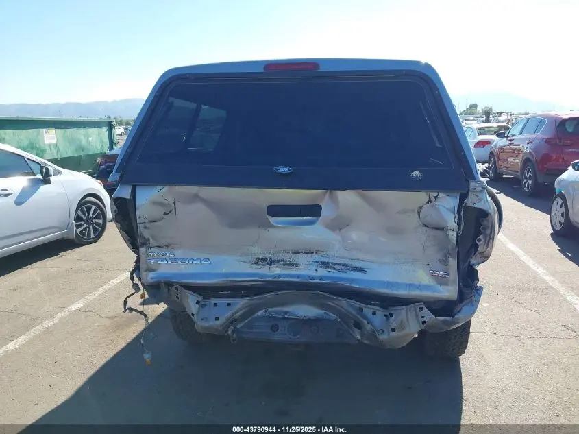 2015 TOYOTA TACOMA BASE V6