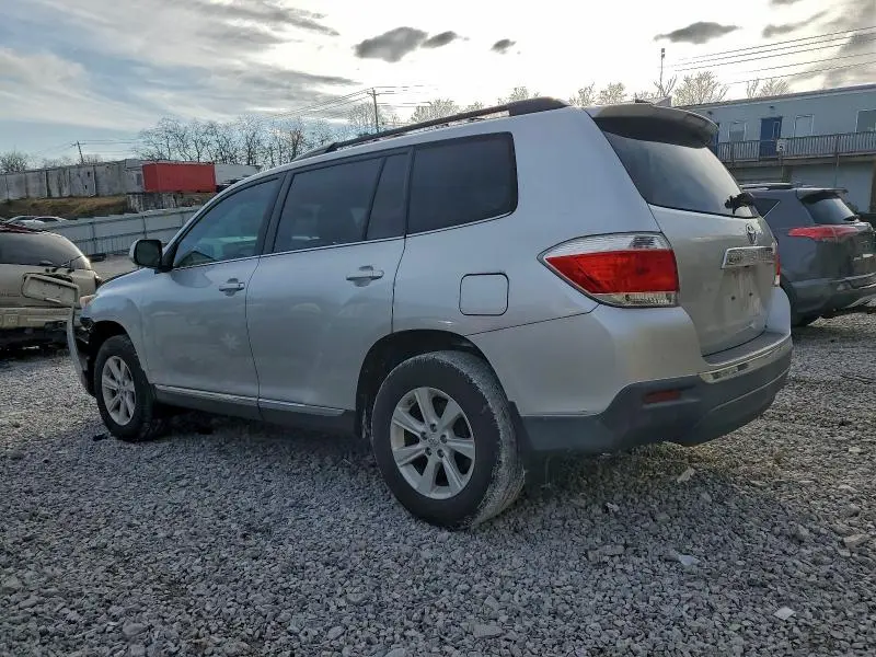 2013 TOYOTA HIGHLANDER BASE  
