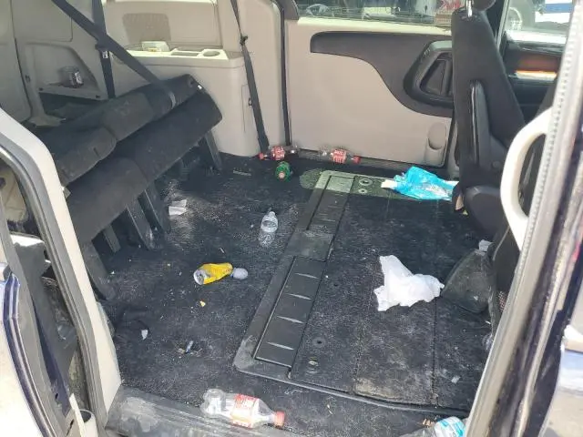 2013 DODGE GRAND CARAVAN SE  