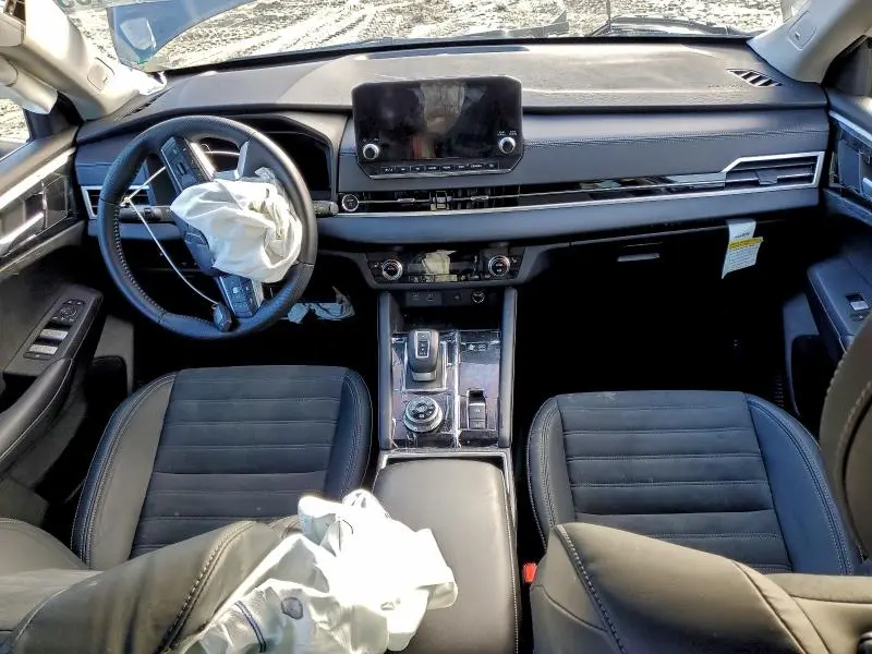 2023 MITSUBISHI OUTLANDER SE  