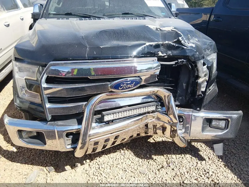 2017 FORD F-150 LARIAT