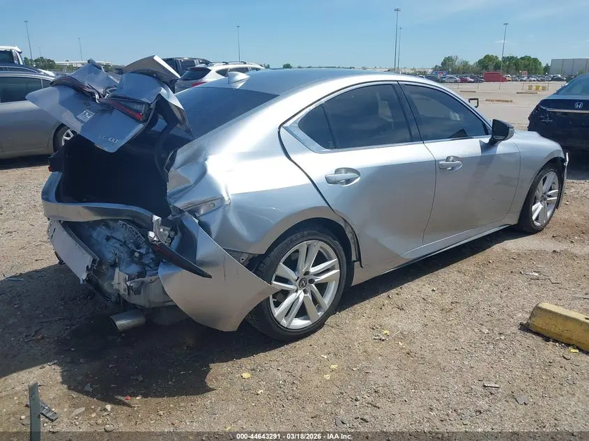 2021 LEXUS IS 300  