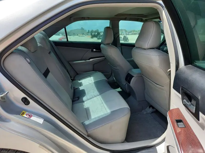 2012 TOYOTA CAMRY XLE  