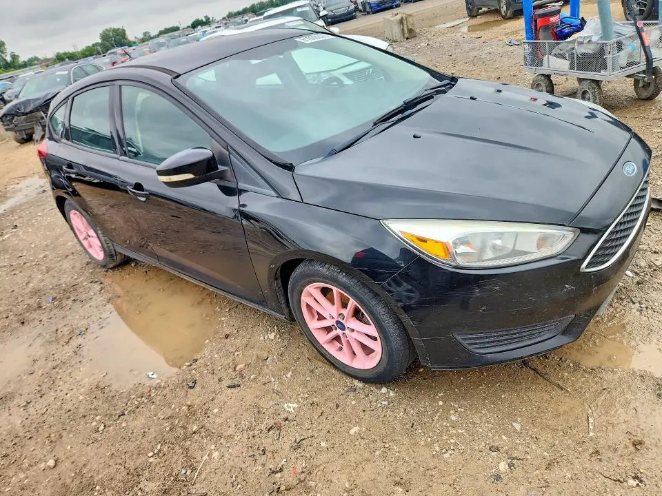 2016 FORD FOCUS SE  