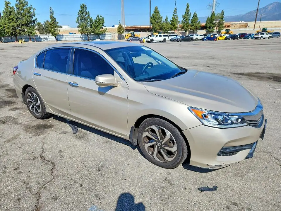 2017 HONDA ACCORD EX  