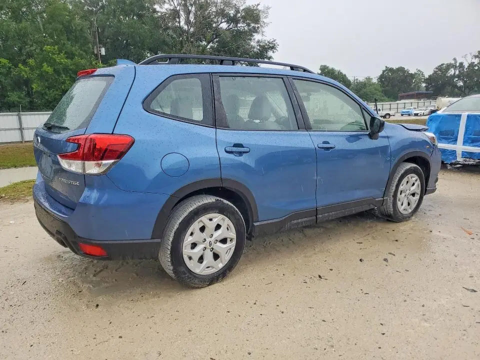 2022 SUBARU FORESTER   