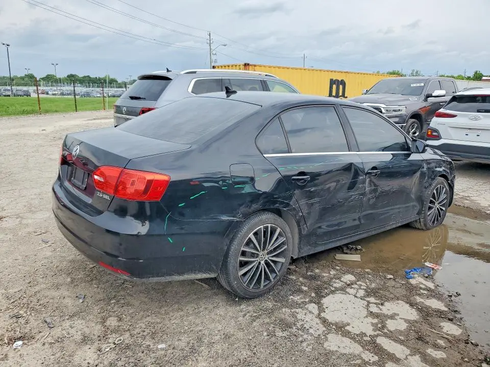 2012 VOLKSWAGEN JETTA SEL  