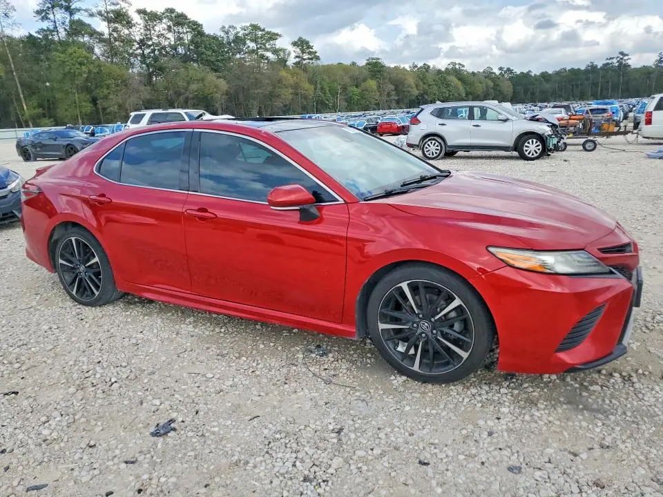 2019 TOYOTA CAMRY XSE  