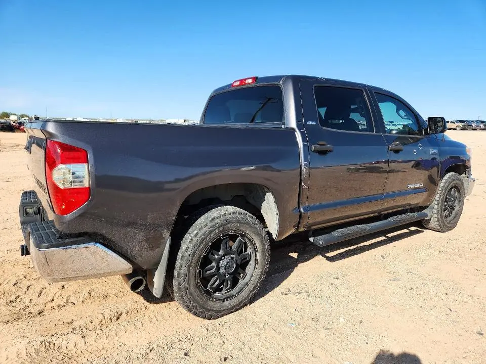 2016 TOYOTA TUNDRA SR5  