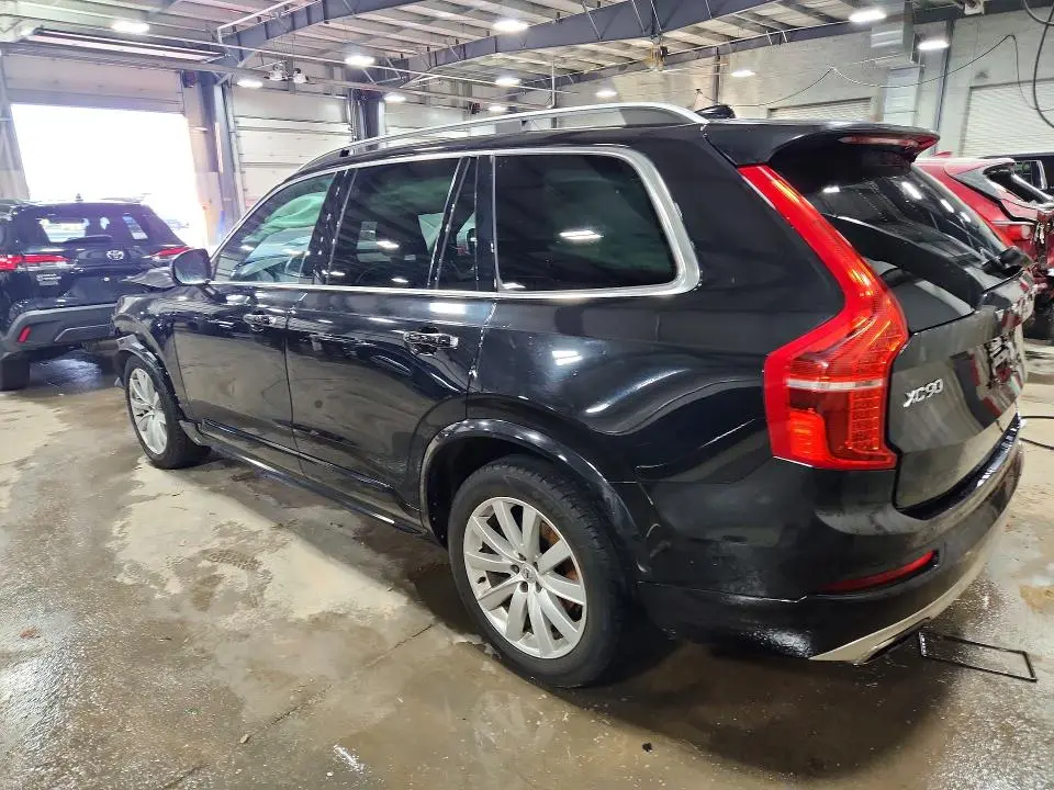 2016 VOLVO XC90 T6  