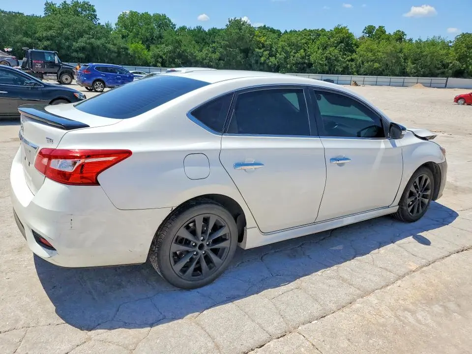 2017 NISSAN SENTRA SR  