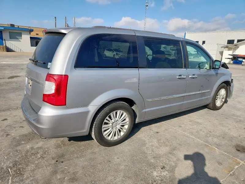 2013 CHRYSLER TOWN & COUNTRY TOURING L  
