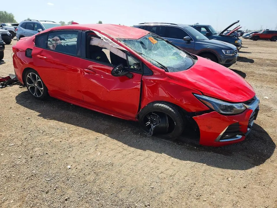 2019 CHEVROLET CRUZE LT  