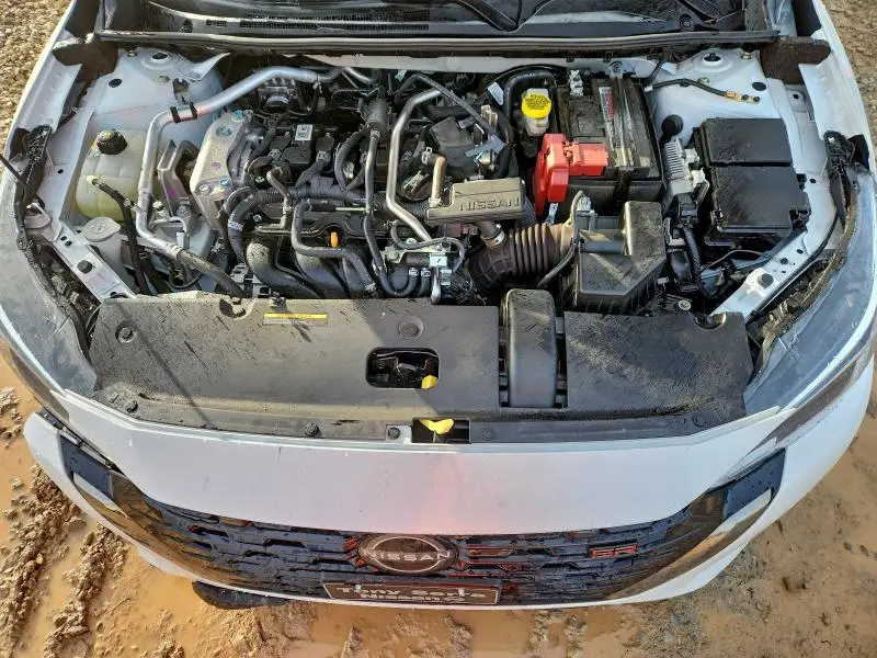 2025 NISSAN SENTRA SR  