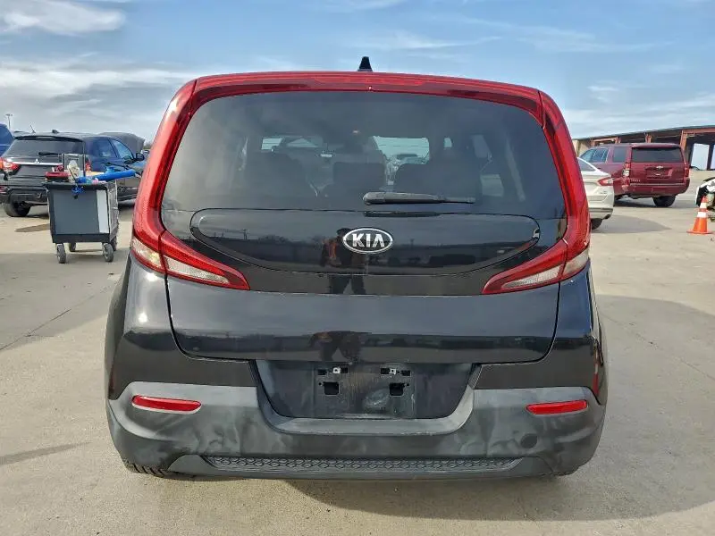 2020 KIA SOUL LX  