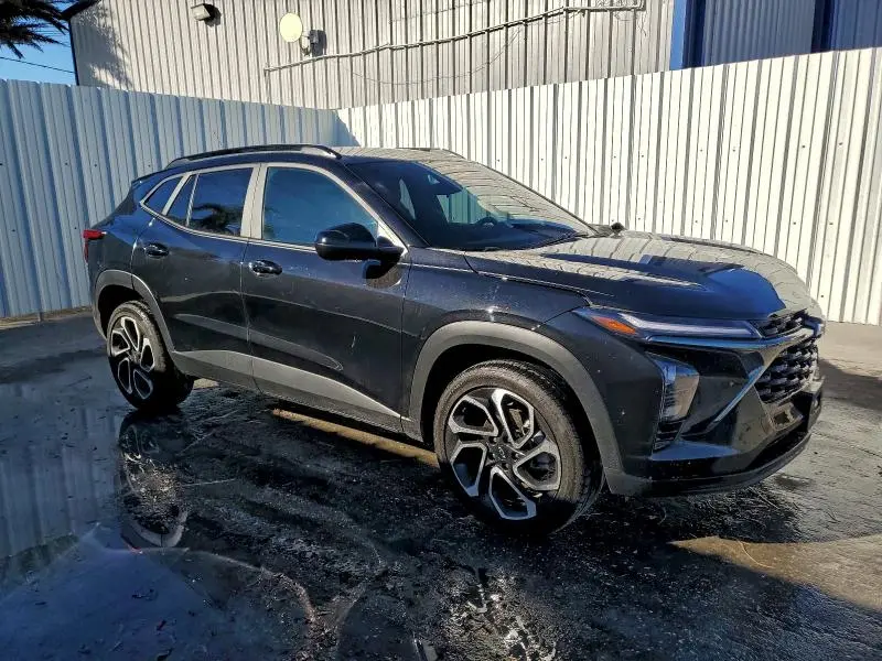 2025 CHEVROLET TRAX 2RS  