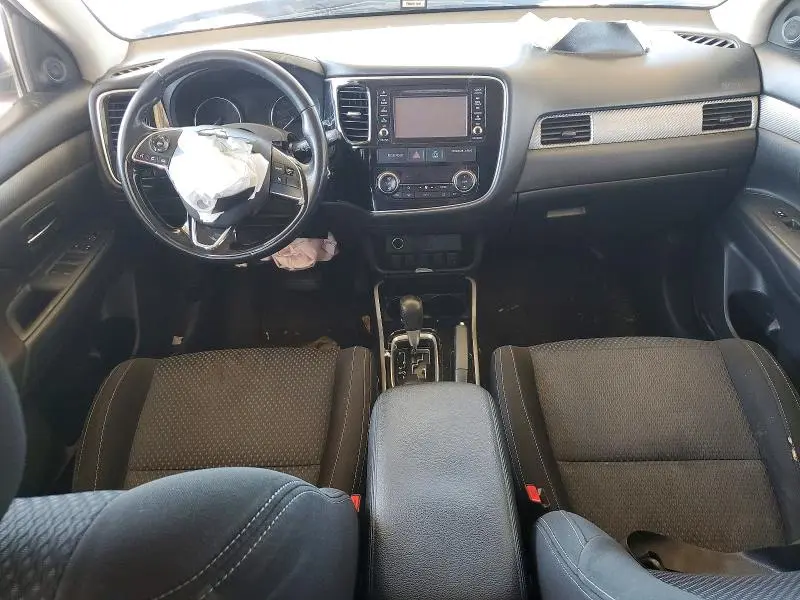 2017 MITSUBISHI OUTLANDER ES  