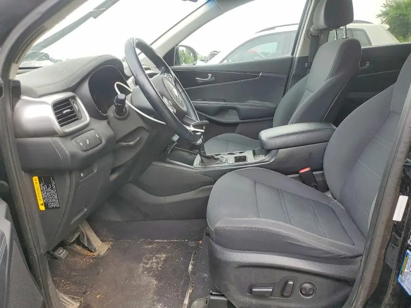 2018 KIA SORENTO LX V6  