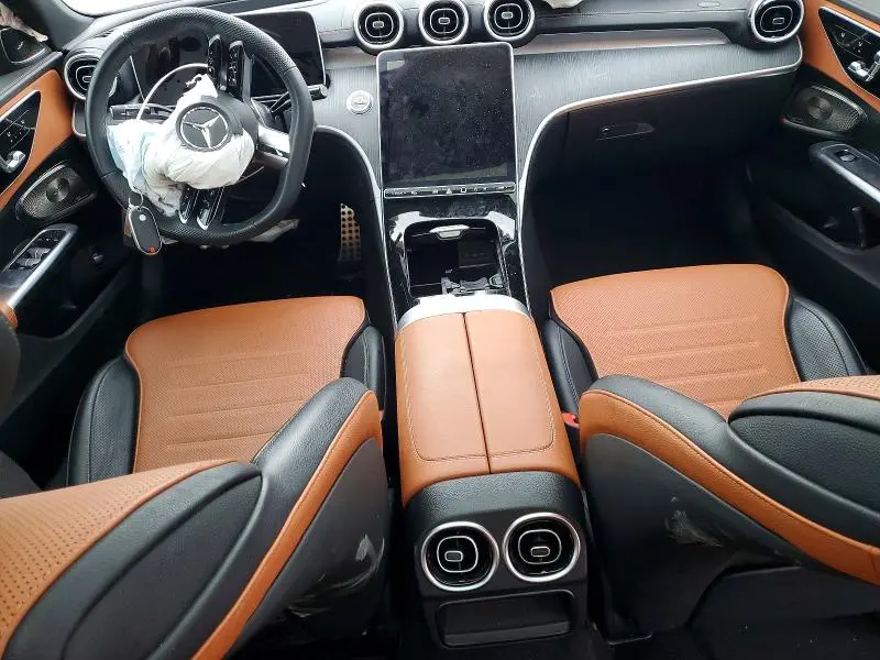 2024 MERCEDES-BENZ C 300  