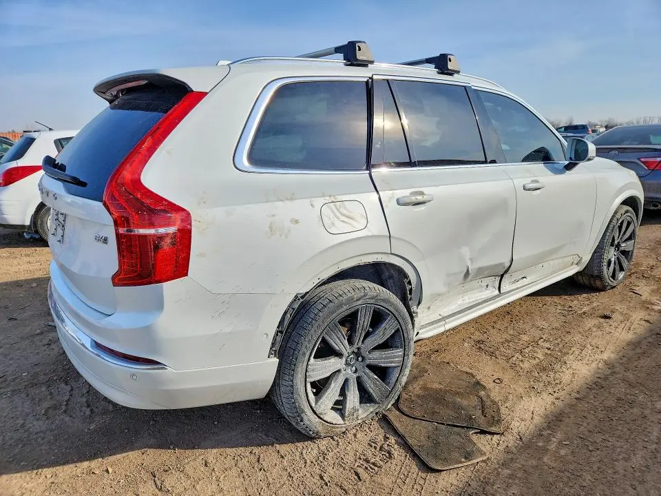 2023 VOLVO XC90 ULTIMATE  