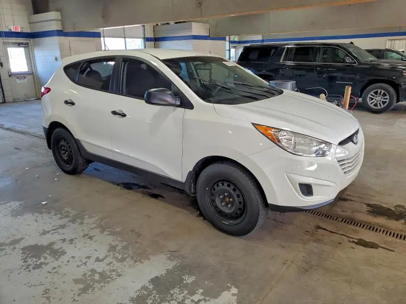 2013 HYUNDAI TUCSON GL  