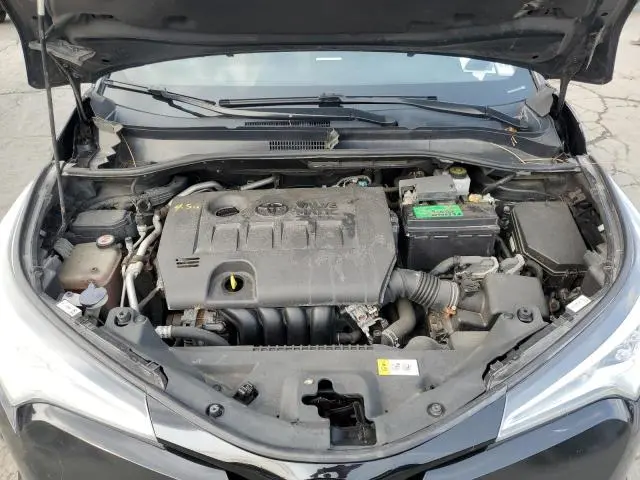 2019 TOYOTA C-HR XLE