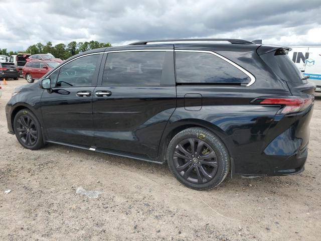 2023 TOYOTA SIENNA XSE