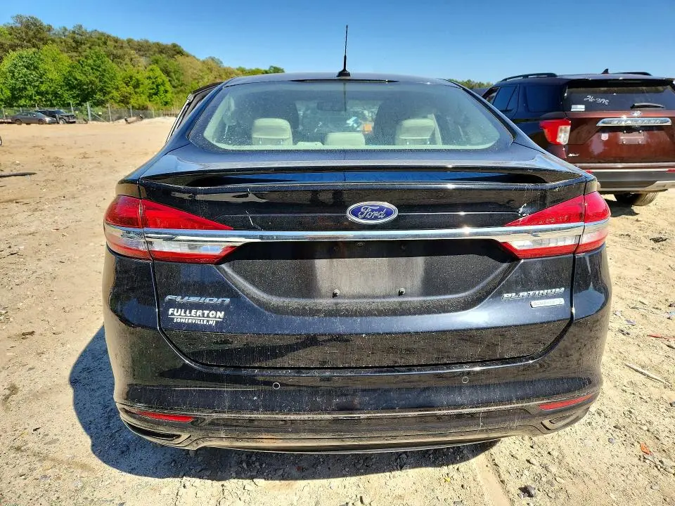 2017 FORD FUSION TITANIUM  