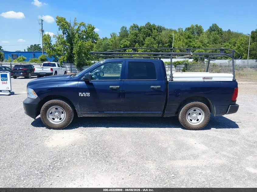 2017 RAM 1500 TRADESMAN  4X2 5'7 BOX