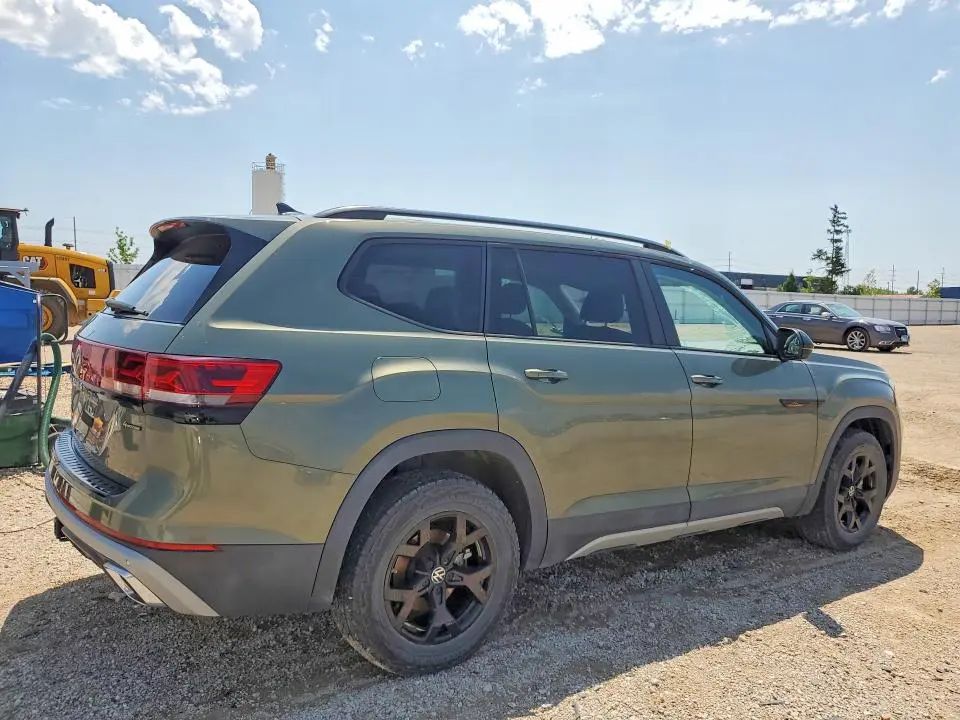 2024 VOLKSWAGEN ATLAS PEAK EDITION SEL  