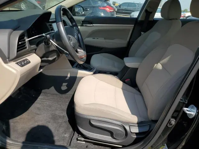 2019 HYUNDAI ELANTRA SEL  