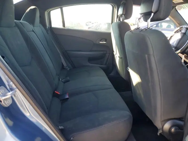 2011 CHRYSLER 200 LX  