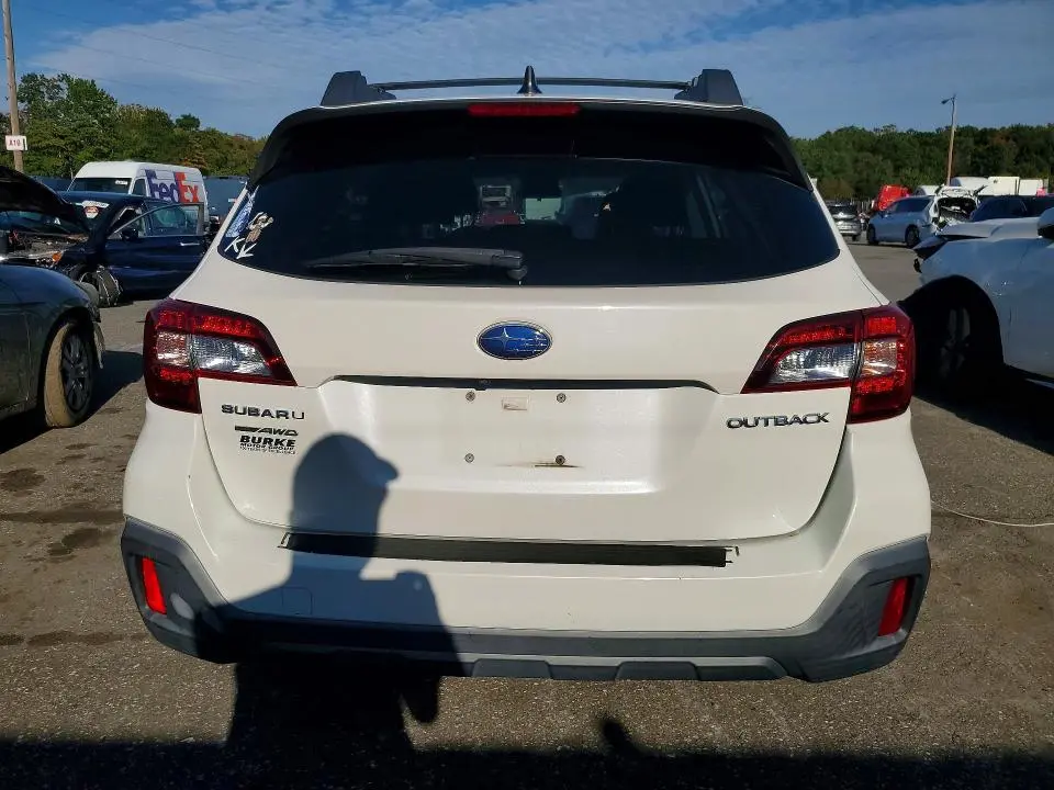 2018 SUBARU OUTBACK 2.5I PREMIUM  