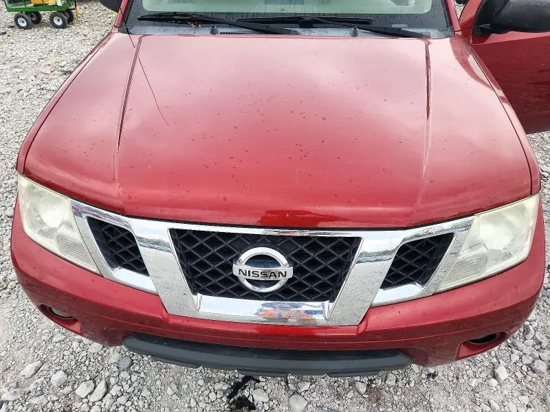 2016 NISSAN FRONTIER SV  