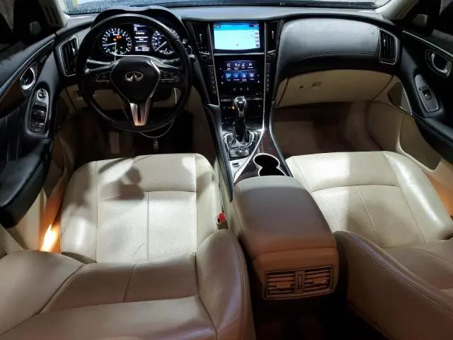 2018 INFINITI Q50 LUXE  